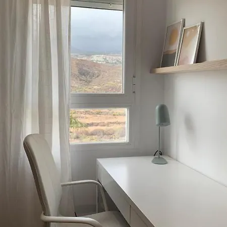 Apartment Paddle & Tennis Courts And Swimming Pool Cristianos *