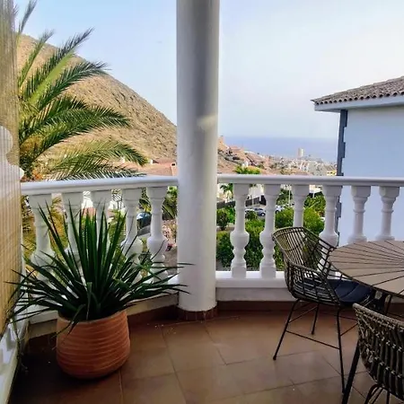 Apartment Paddle & Tennis Courts And Swimming Pool Cristianos